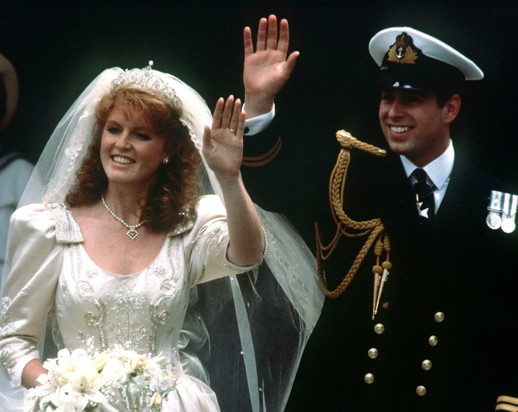 Жена эндрю. Свадьба Сары Фергюсон и принца Эндрю. Свадьбе Сары Фергюсон и принца Эндрю 1986.