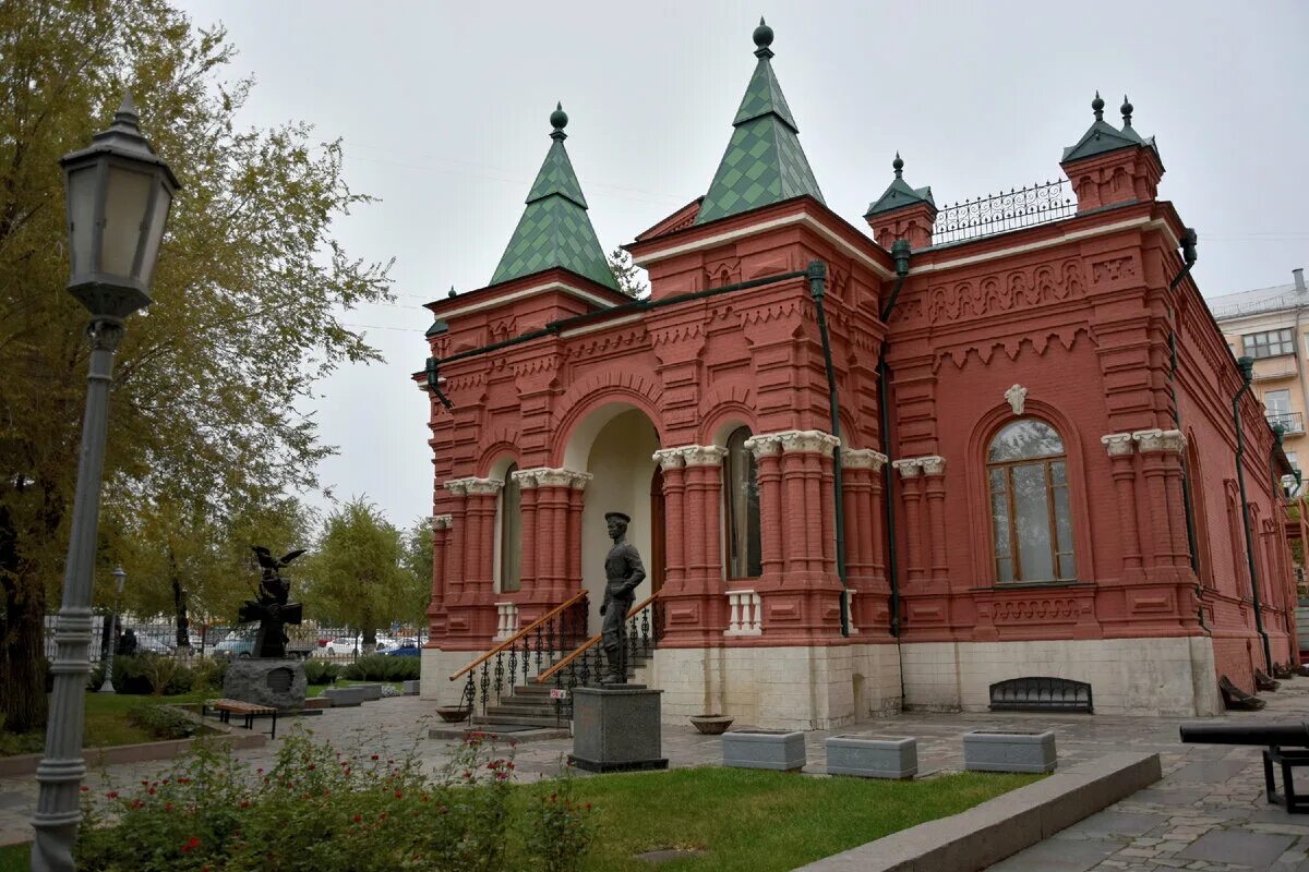 Волгоградский мемориально-исторический музей. Исторический музей Волгоград. Мемориально-исторический музей (музей обороны Царицына). Здание мемориально-исторический музей в Волгограде.