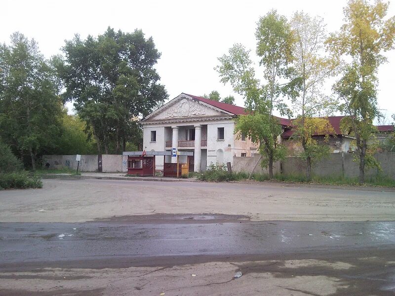 Комсомольск на Амуре Вагонная. Комсомольск на Амуре ДК Энергетик. Комсомольск на Амуре Вагонная 10. Заброшенные дома Комсомольск. Вагонная комсомольск на амуре