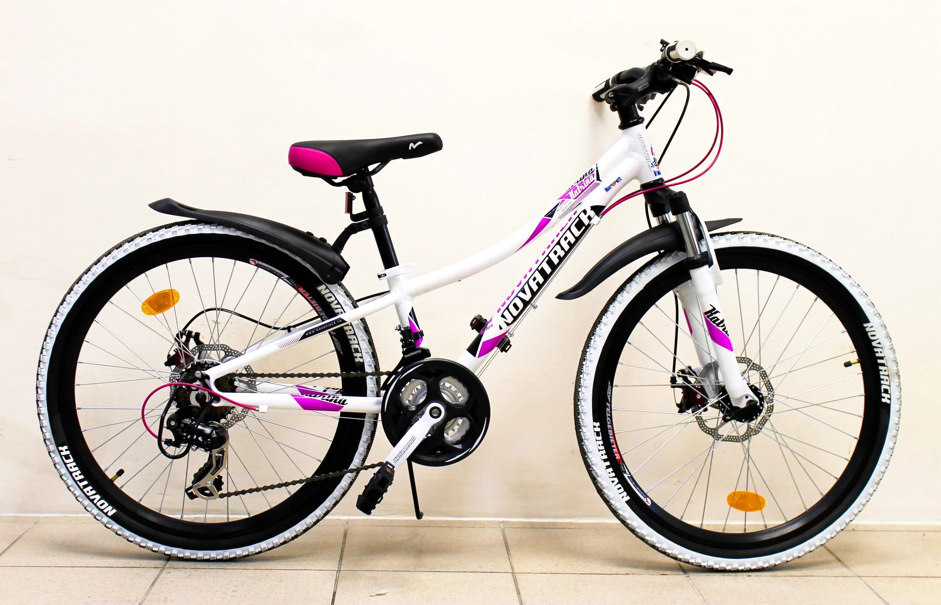 Новатрек катрина 24. Novatrack katrina. 24ahv. Велосипед katalina 24 фиолетовый. Novatrack katrina.