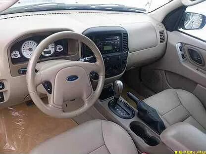 Салон маверик. Ford maverick 2 салон. Ford maverick 2001 салон. Салон маверик. Ford maverick 2006 салон.