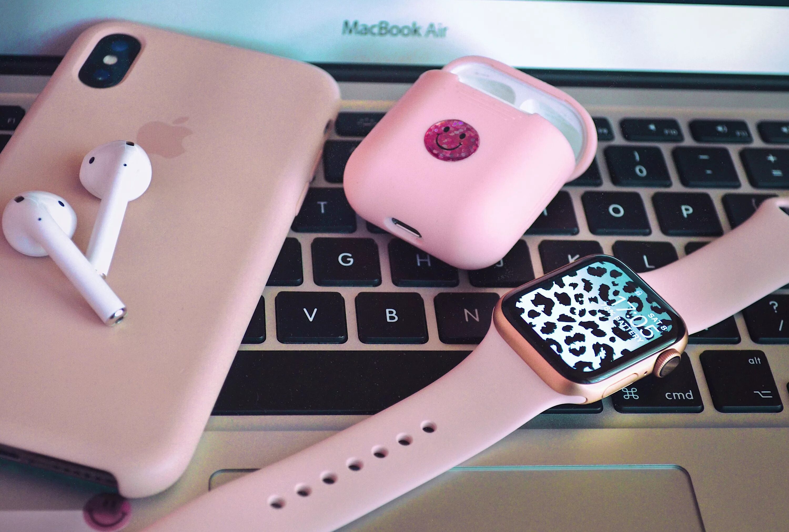 всякие там телефоны. Apple iphone a1586. старый телефон. смартфоны китай. новый смартфон.