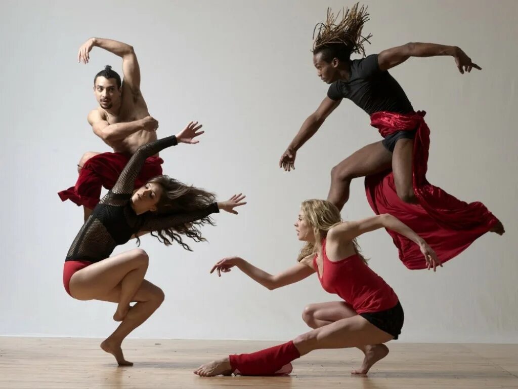 Брейк данс танцор. Современная хореография. Современный танец модерн. Современные танцы. Уличные танцоры.