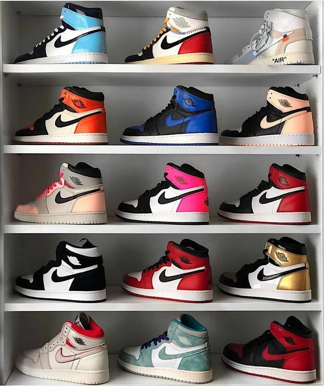 Collection где купить. Nike Air Jordan 1 collection. Nike Air Jordan 1 коллекция.