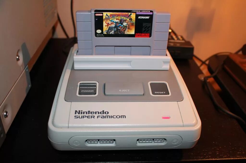 Super famicom. Нинтендо супер Фамиком. Нинтендо супер Нинтендо. Нинтендо 1995. Super Nintendo NES Adapter.