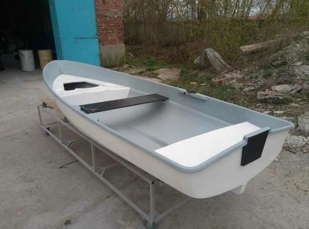 Стеклопластиковая лодка пелла. Лодка пелла фиорд 430. Лодка пелла фиорд. Лодка пелла. Пластиковые лодки пелла фиорд.