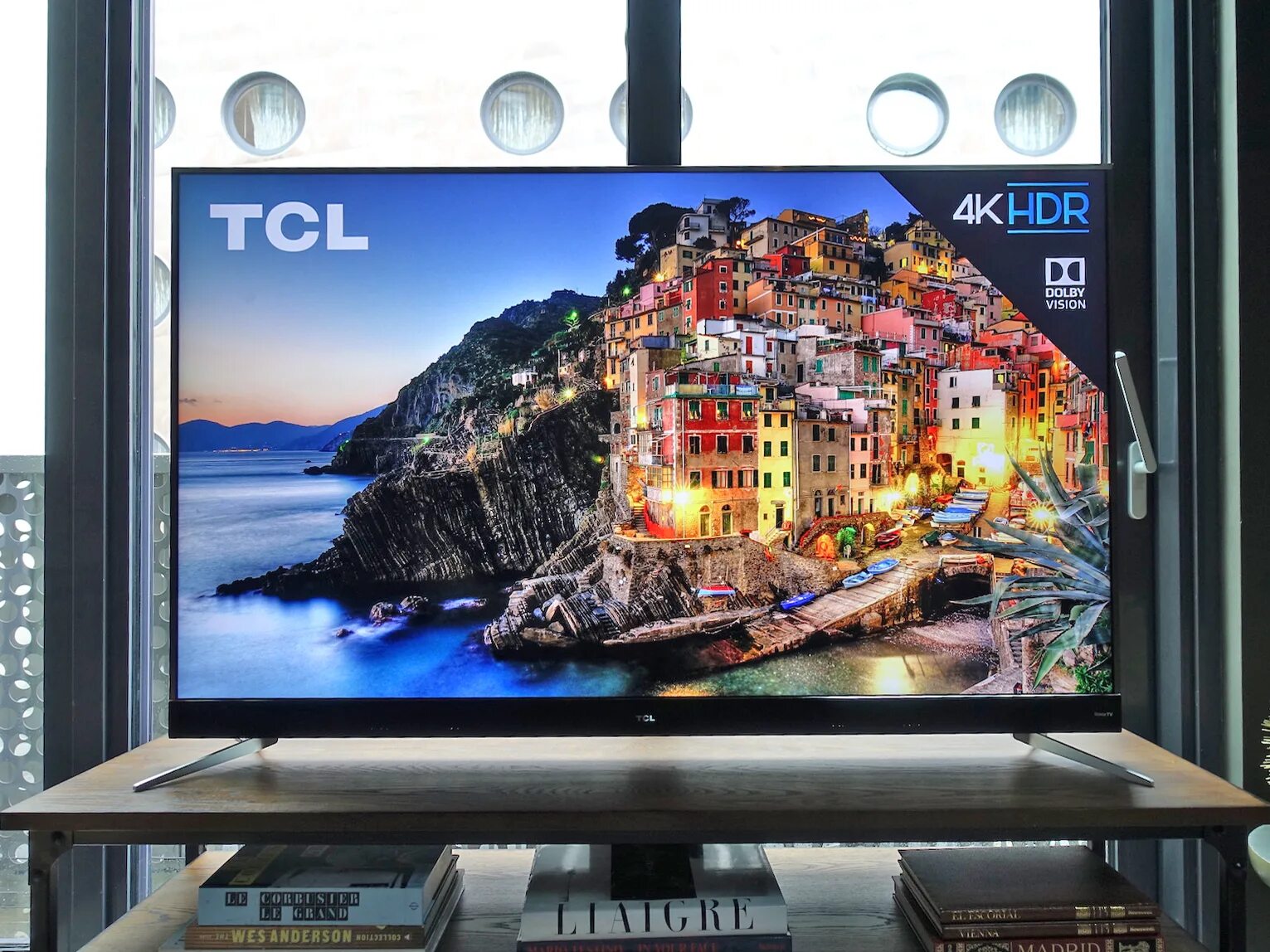 Tcl какие матрицы. Tcl. телевизор тсл. самый современный телевизор в мире. телевизор iffalcon.