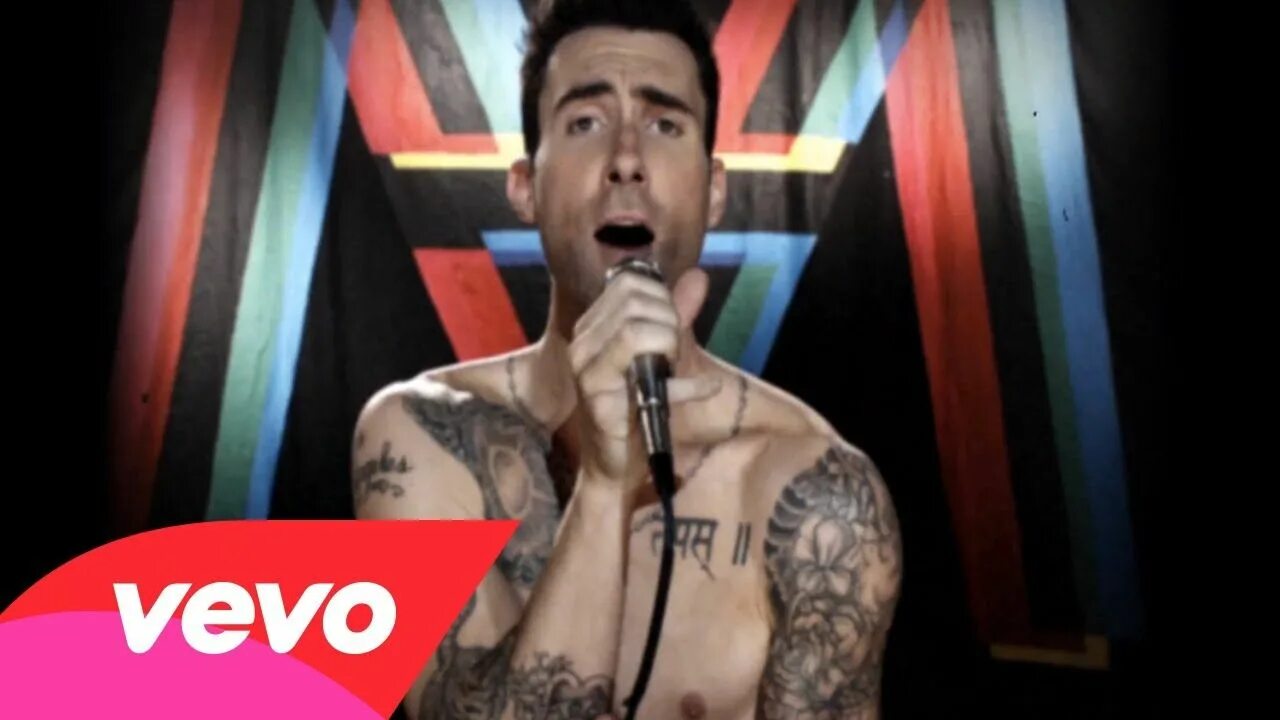 Moves like jagger remix. Марон файв. марун файв мик джаггер. maroon 5 moves like jagger. maroon 5 moves like jagger ft christina aguilera.