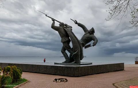 Памятник керченско феодосийскому десанту