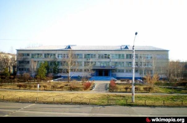 Школа 16 благовещенск стадион. 16 школа города благовещенск амурская область. Сайт школа 16 благовещенск амурская область. Школа 16 благовещенск. Школа 28 благовещенск.