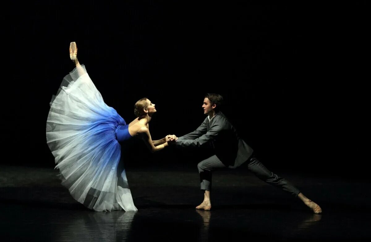 Танец па де де. Па-де-де что это такое в балете. Pas-de-deux (па-де-де). Сергей Семеняченко балет