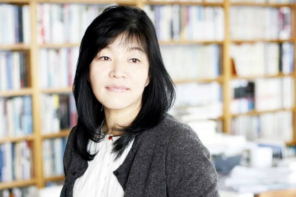 огава — йоко танака. харуки мураками в молодости. лю цысинь. руноске акутагва писатель. наоми дж.