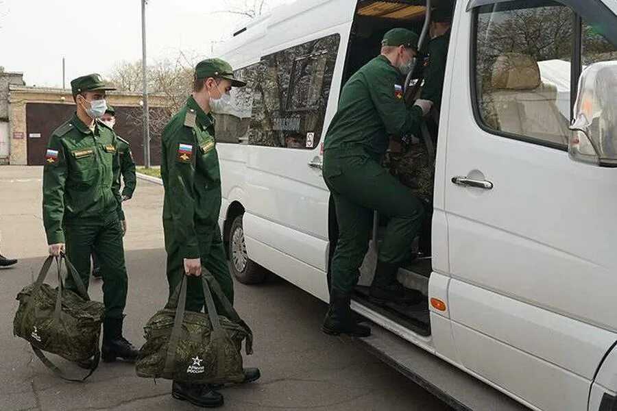 Мобилизованные военнослужащие. Поправки в закон о мобилизации. Новые законы о мобилизации сегодня. Новые законы о мобилизации сегодня. Отсрочка от мобилизации бронь.