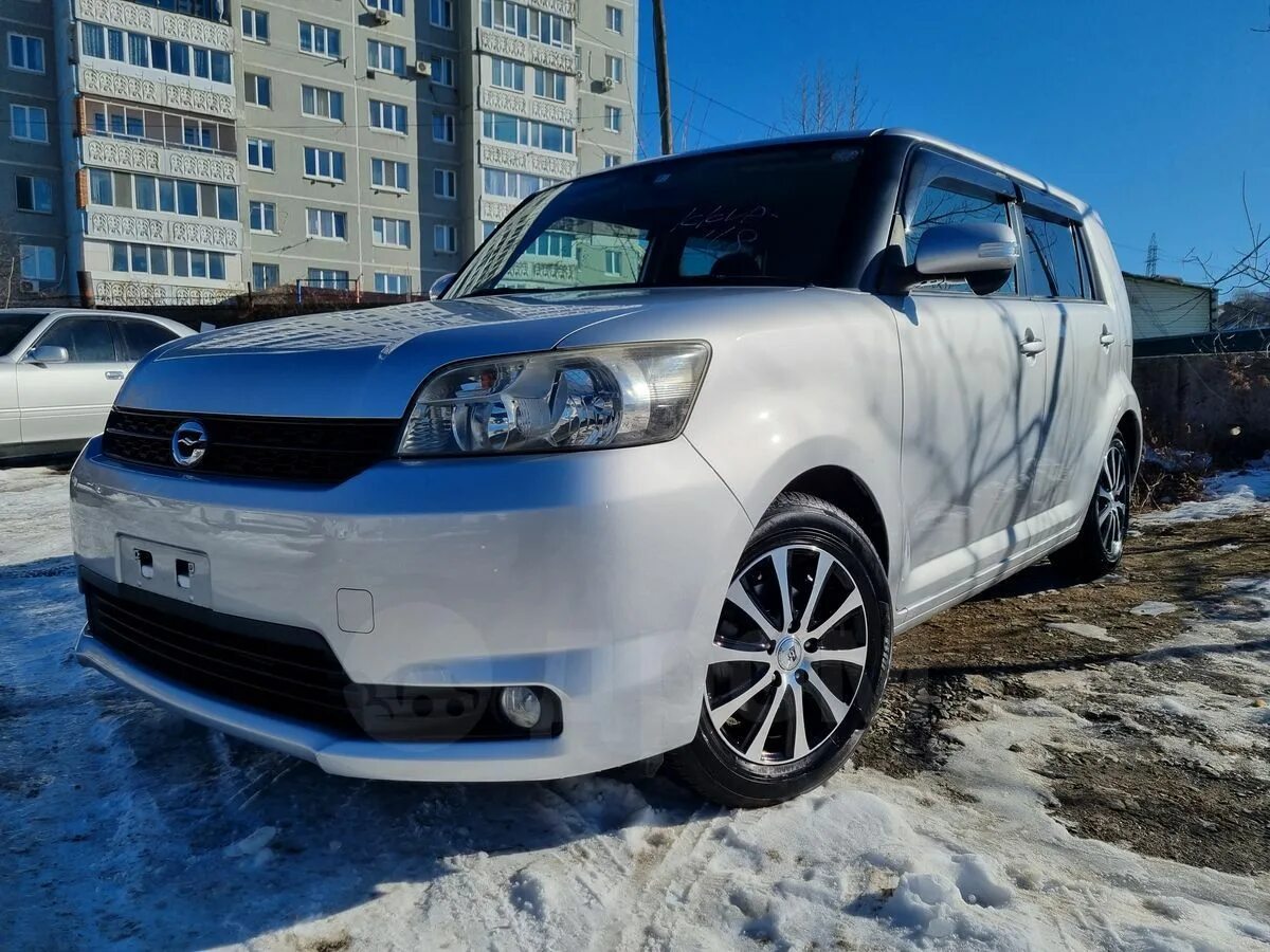 Тойота во владивостоке 2019 купить. Toyota Rumion 2010. Владивосток Румион. Румион на r17. Брызговики Тойота Румион.