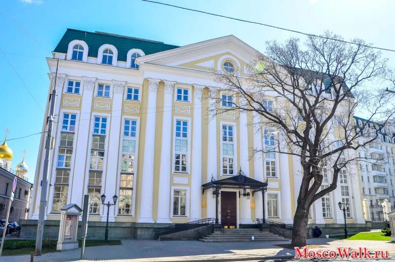 Центр пения вишневской. Центр галины вишневской на остоженке. центр оперного пения галины вишневской москва. центр оперного пения галины вишневской зал. здание центр оперного пения галины вишневской.