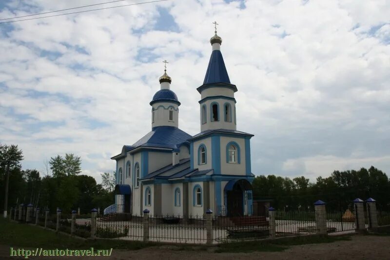 Церковь Успения Пресвятой Богородицы Чишмы. Поселок Чишмы Башкортостан. Прсеору Чишмы Башкортостан. Достопримечательности пос Чишмы. Погода в чишмах на 3