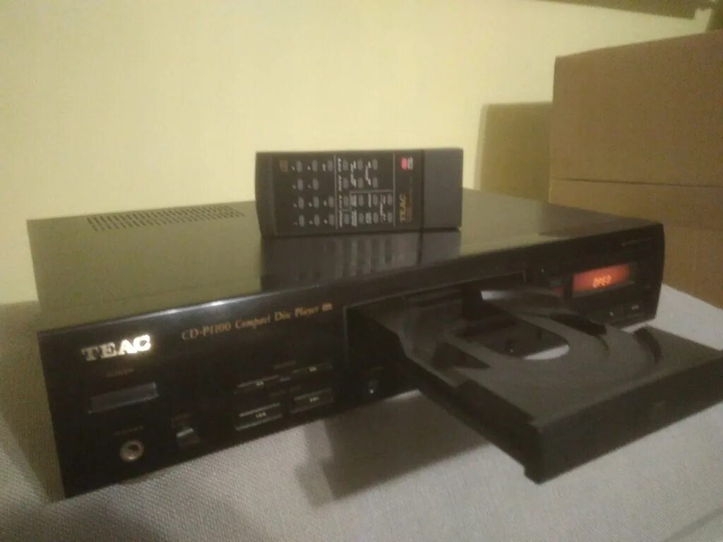 Show sa9120cdt. Cd 1100. Cd 1100. Cd проигрыватель mcintosh. Планшайба белмаш.