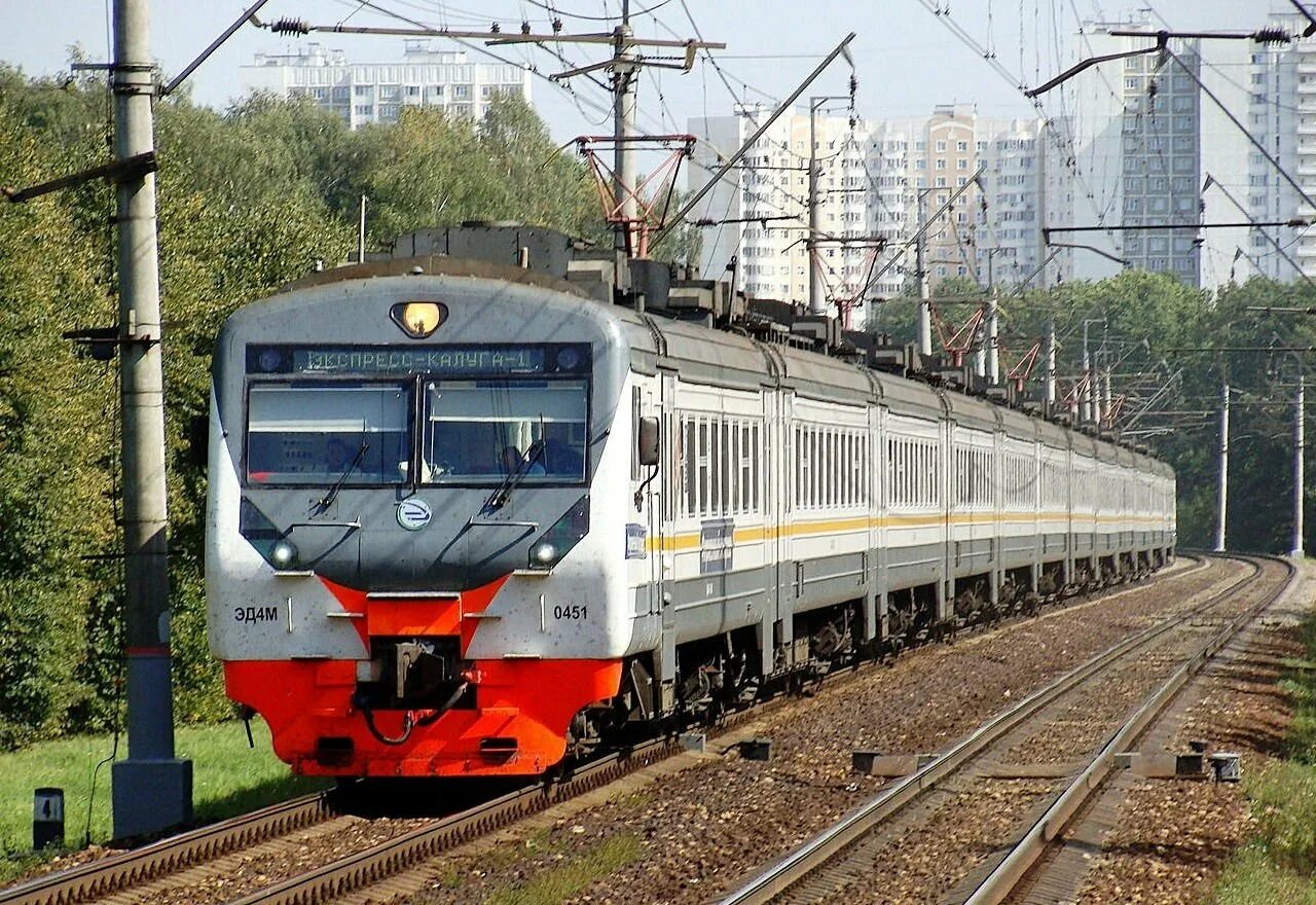 Электрички москвы фото. Эд4м 0490. Московская электричка эд4м. Электричка эд4м Москва. Эд4м экспресс Москва Калуга.