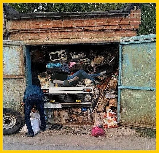 Вывоз разбор. Хлам в гараже. уборка в гараже. гараж из хлама. вывоз хлама из гаража.