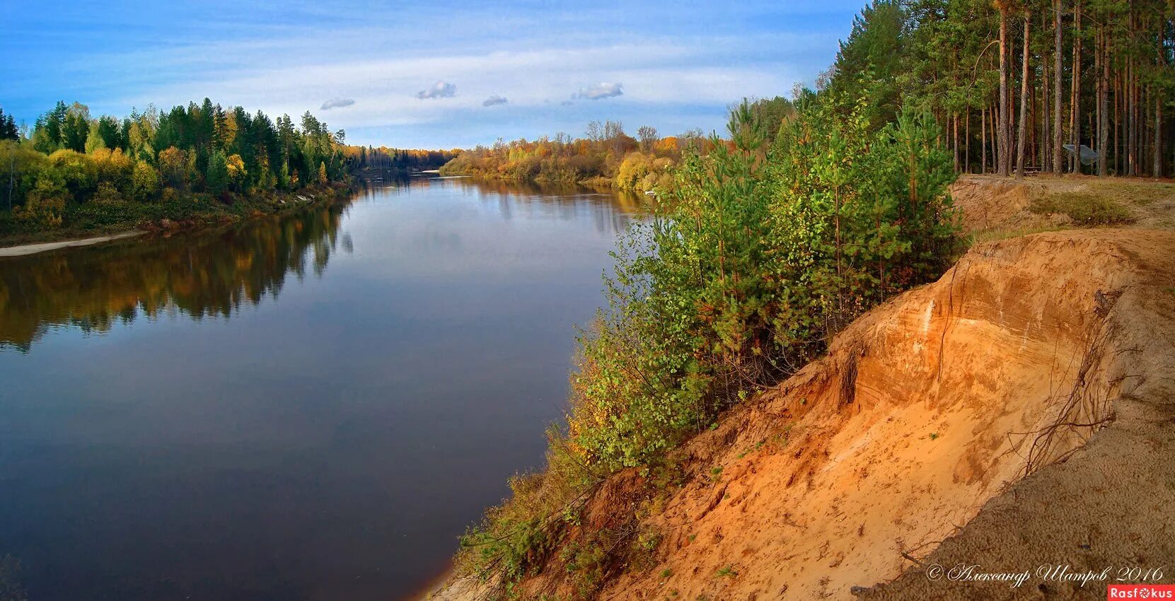 Уровень воды в ветлуге шарья на сегодня. Красный Яр на реке Ветлуга. Красный Яр Нижегородская область река Ветлуга. Река Ветлуга Марий Эл. Река Ветлуга красные баки.