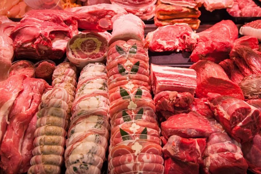 Warriors много мяса. Много мяса. Мясо много мяса. Куча мяса и рыбы.