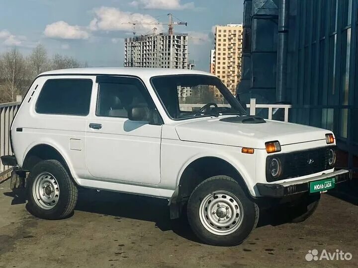 Нива фото. Ваз 2121 нива 1981 года. 2121 авито пенза. Нива 2000. 2121 авито пенза.