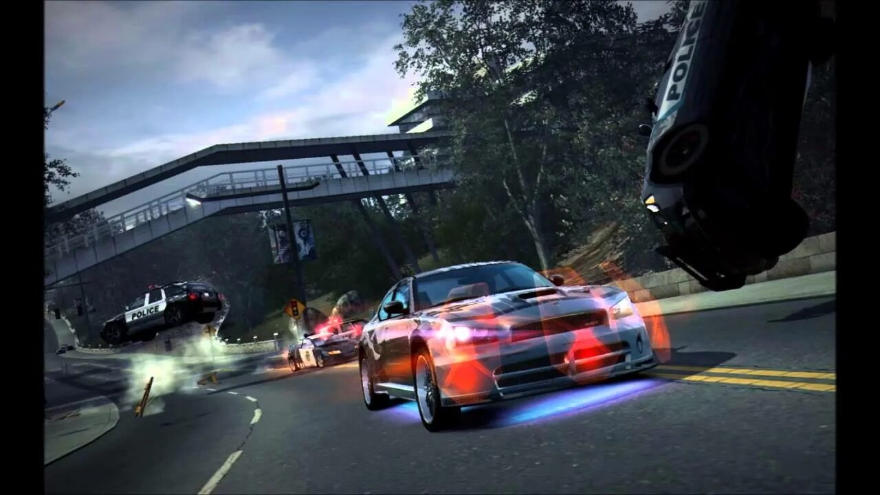 Игра на телефон с открытым миром машины. NFS World погоня. Need for Speed погоня от полиции. NFS С полицейскими погонями. NFS World машины для погони.