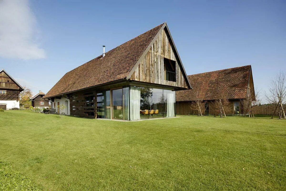 Как называется сельский дом. Фермерский амбар в германии. barn house поселок. современный деревенский дом. современные сельские дома.