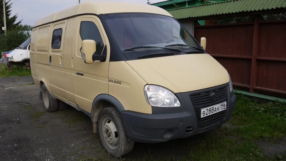 Купить газель в ставропольском крае на авито. Газель ГАЗ 27 47 11. Gaz 2705 Gazel бронирования. Газель марка 279082. Бронированная Газель.