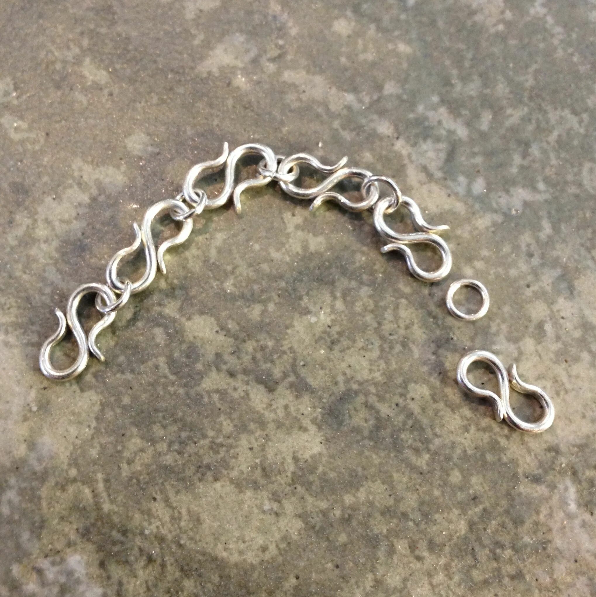 Цепь из проволоки. Плетение цепочек из медной проволоки. Браслет медная проволока. Цепочка из медной проволоки. Плетение цепочек из медной проволоки.