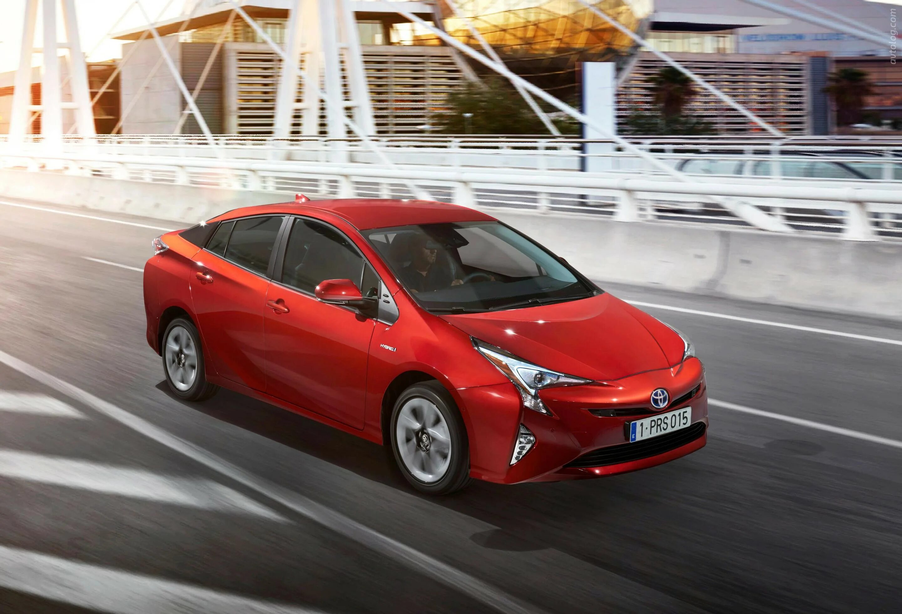 Toyota hybrid. Toyota Prius Hybrid 2016. Тойота Приус 2022. Тойота Приус гибрид 2016. Toyota Prius 4.