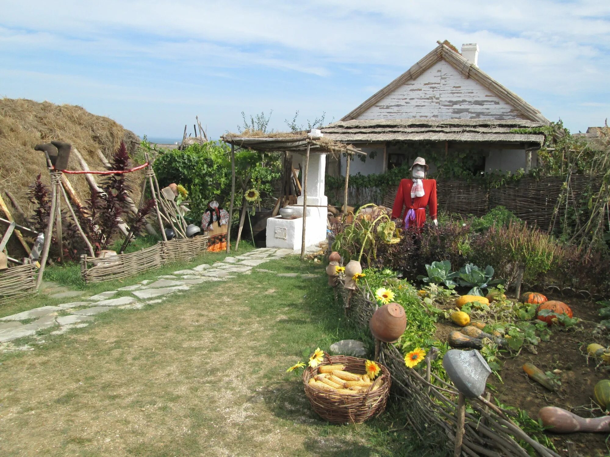 Работа в тамани. "морской порт", тамань (краснодарский край). Работа в тамани. Атамань казачья станица 2022. Тамань достопримечательности экскурсии.