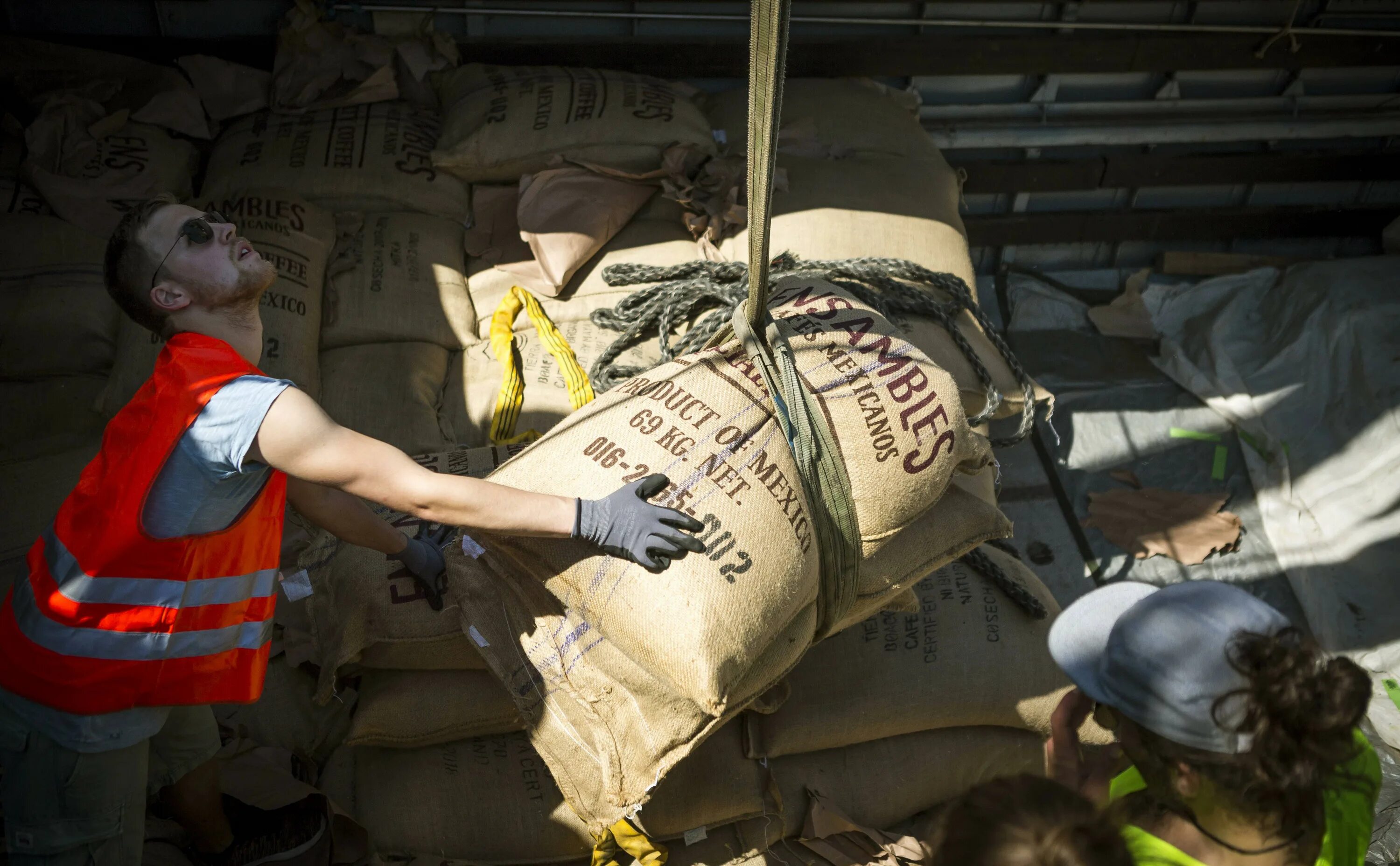 Эфиопия запретила вывоз кофе. Эфиопия запретила вывоз кофе. Эфиопия запретила вывоз кофе. Арабика сорта кофе эфиопия. Эфиопия запретила вывоз кофе.