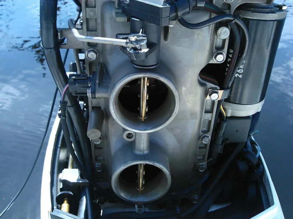 Е тек. Evinrude e30dplii. эвинруд 25 е-тек водомёт. evinrude e30dpslaf. лодочный мотор evinrude e30dpl.