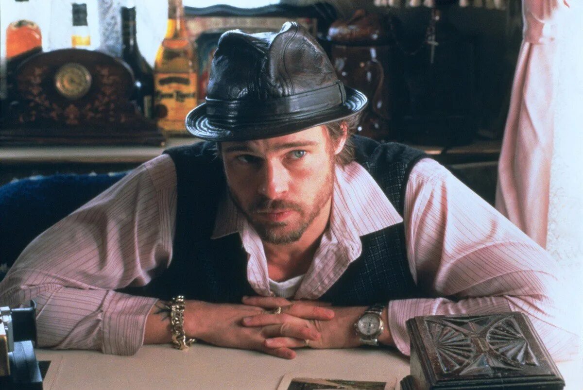 Брэд питт большой куш. Брэд питт микки цыган. Брэд питт большой куш. Брэд питт микки. Брэд питт цыган.