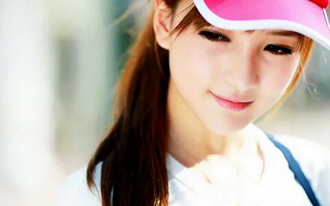 Japan Sporty Girl Pink Cap Smile Wallpaper. 