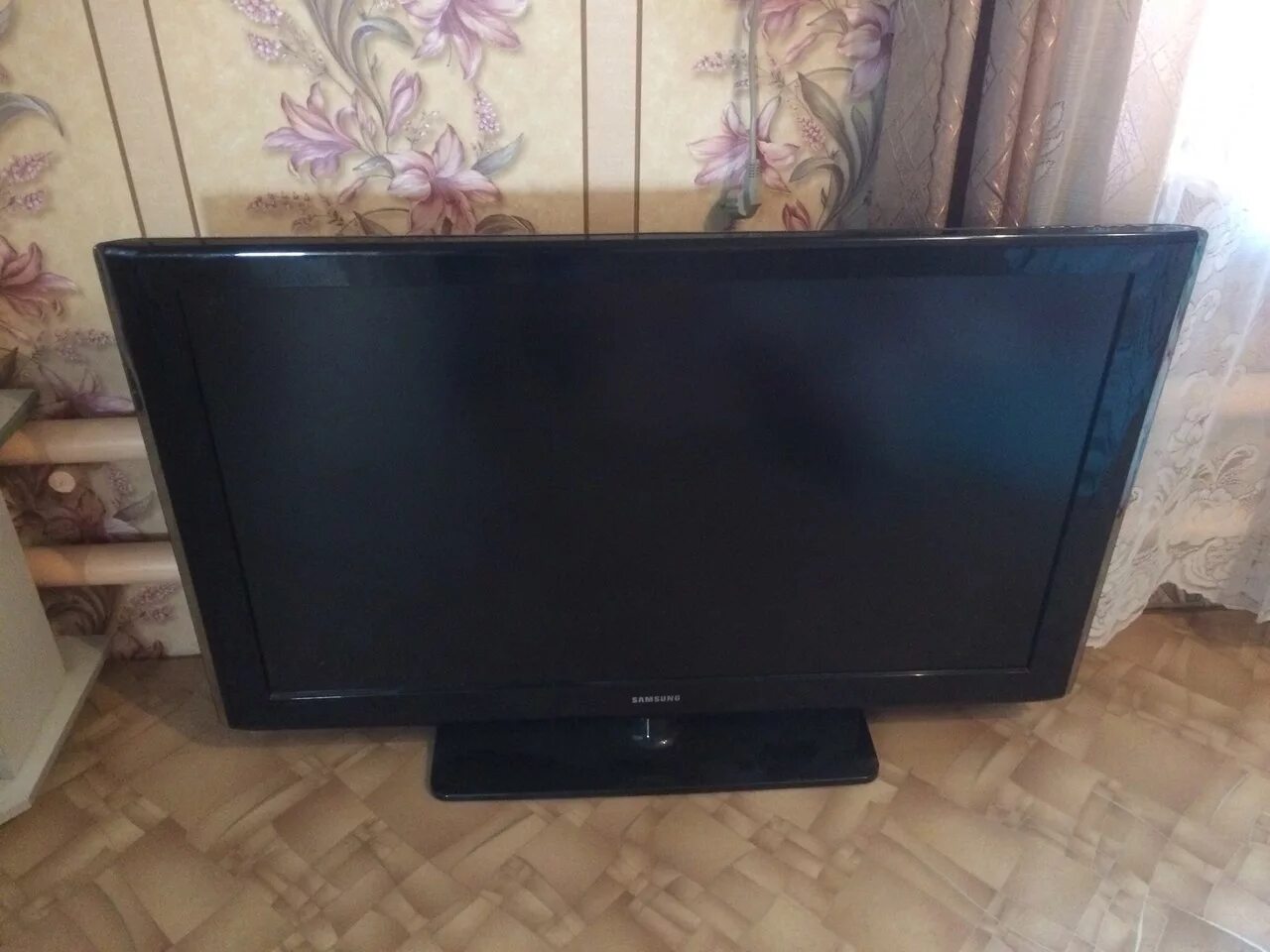 Samsung 32 le-32m87bd. Телевизор Samsung m87bd. Samsung le 46a5561f. Телевизор ЖК Samsung le-32m87bd. Завис телевизор самсунг