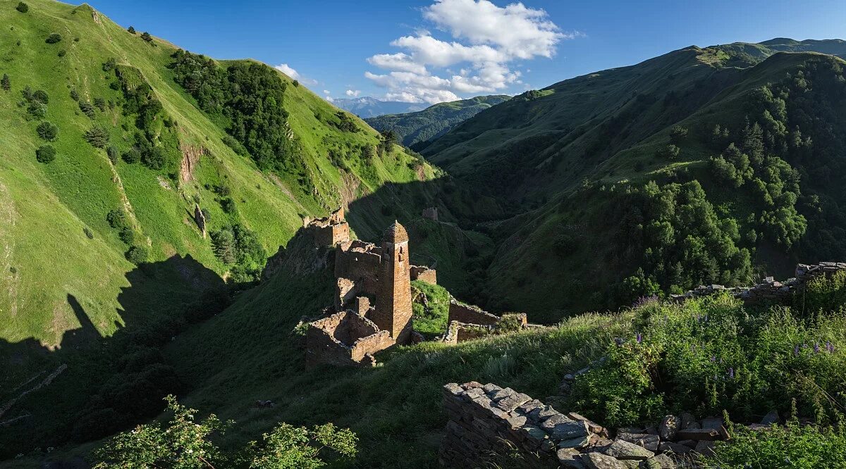 Нохч кел. Нохч кел. Село нохч-келой чечня. Нохч кел. Нохчи келой водопад.