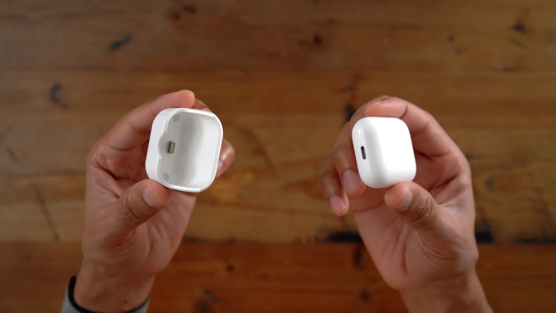 Что делать если не заряжаются наушники airpods. AIRPODS Pro 2 360. AIRPODS Pro 360. AIRPODS Pro with Wireless Charging. Наушники Apple беспроводные Airports Pro 3.