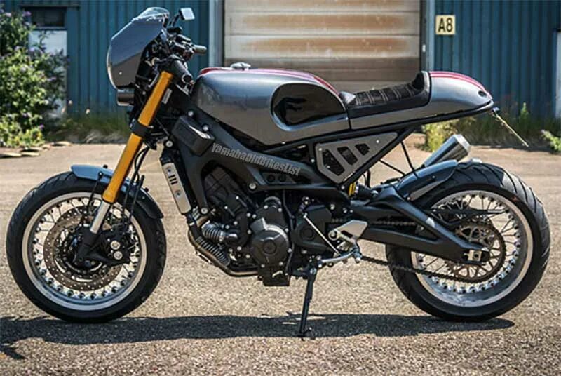 Мотоцикл xsr racer. Yamaha xsr900. yamaha xsr900 cafe racer. yamaha cafe racer. yamaha xsr900 2025.