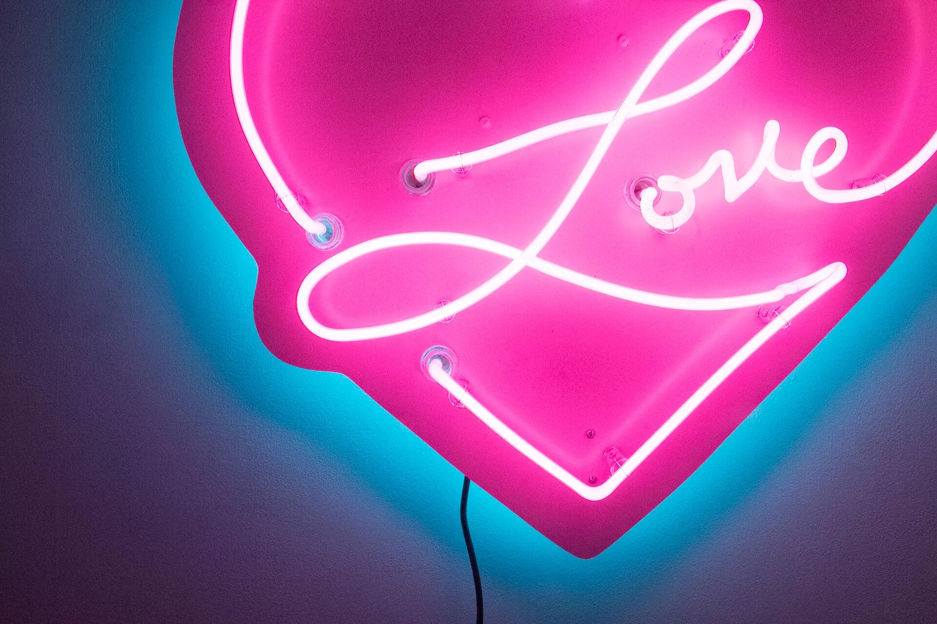 Neon агентство
