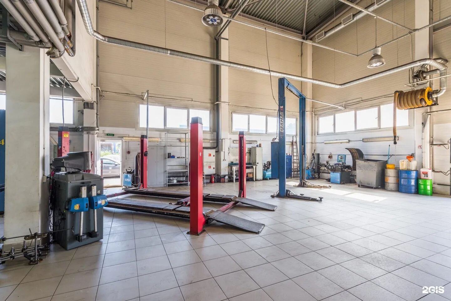 Софийская 8 сервис. Софийская 8 сервис. Бц krol софийская. Софийская улица санкт-петербург 8 к1. Автосити воронеж кузовной цех.