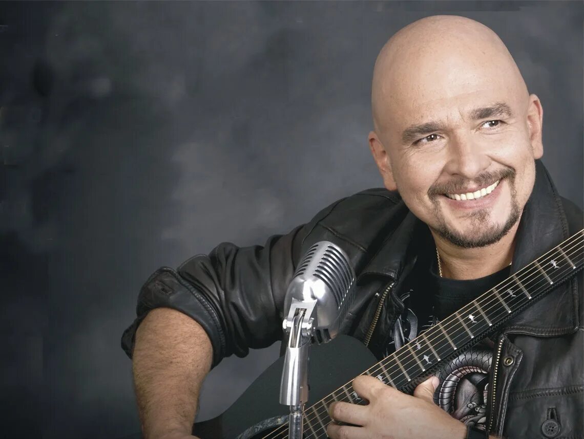 Александр малинин 2021. Трофимов сергей вячеславович. Русский музыкант исполнитель. Сергей трофимов бард авангард. Русский музыкант исполнитель.