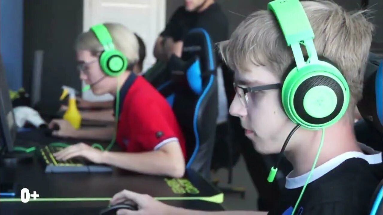 Первый киберспортивный лагерь в анапе. Ферст кибер лагерь фото. Детский киберспортивный лагерь cs go. First cyber. Первый киберспортивный лагерь сукко.