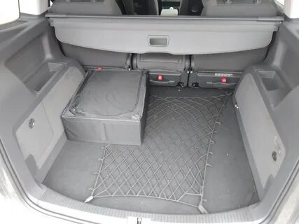 Volkswagen touran багажник