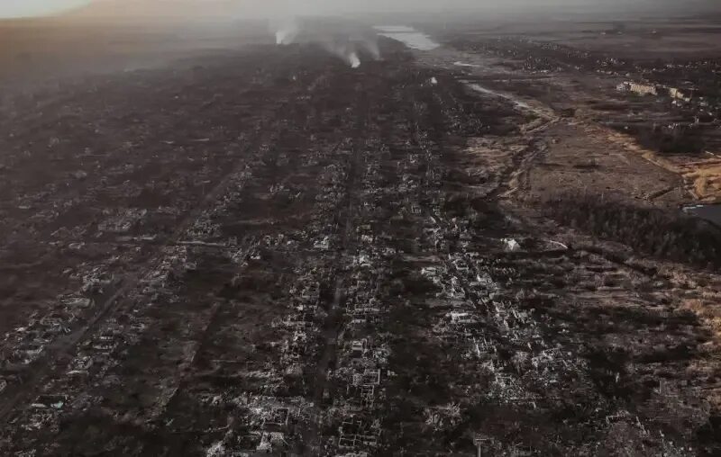 Город марьинка донецкая область. Разрушенный город. Марьинка донецкая область население численность 2022. Марьинка российская. Марьинка город призрак.