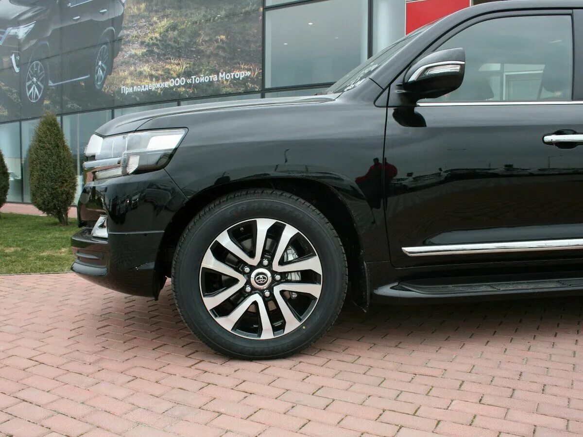 Диски ленд крузер 200 r17. Диск литой ленд крузер 200. Диск литой ленд крузер 200. Диски r20 для toyota land cruiser 200. Колеса toyota land cruiser 200 r18.