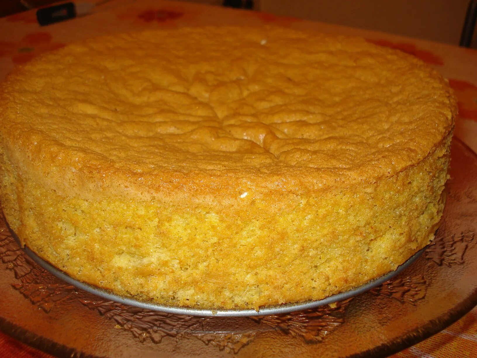 Тесто для тортов в домашних условиях. Бисквит. Бисквит домашний. Бисквитное тесто для торта. Нежный высокий ванильный бисквит для торта.