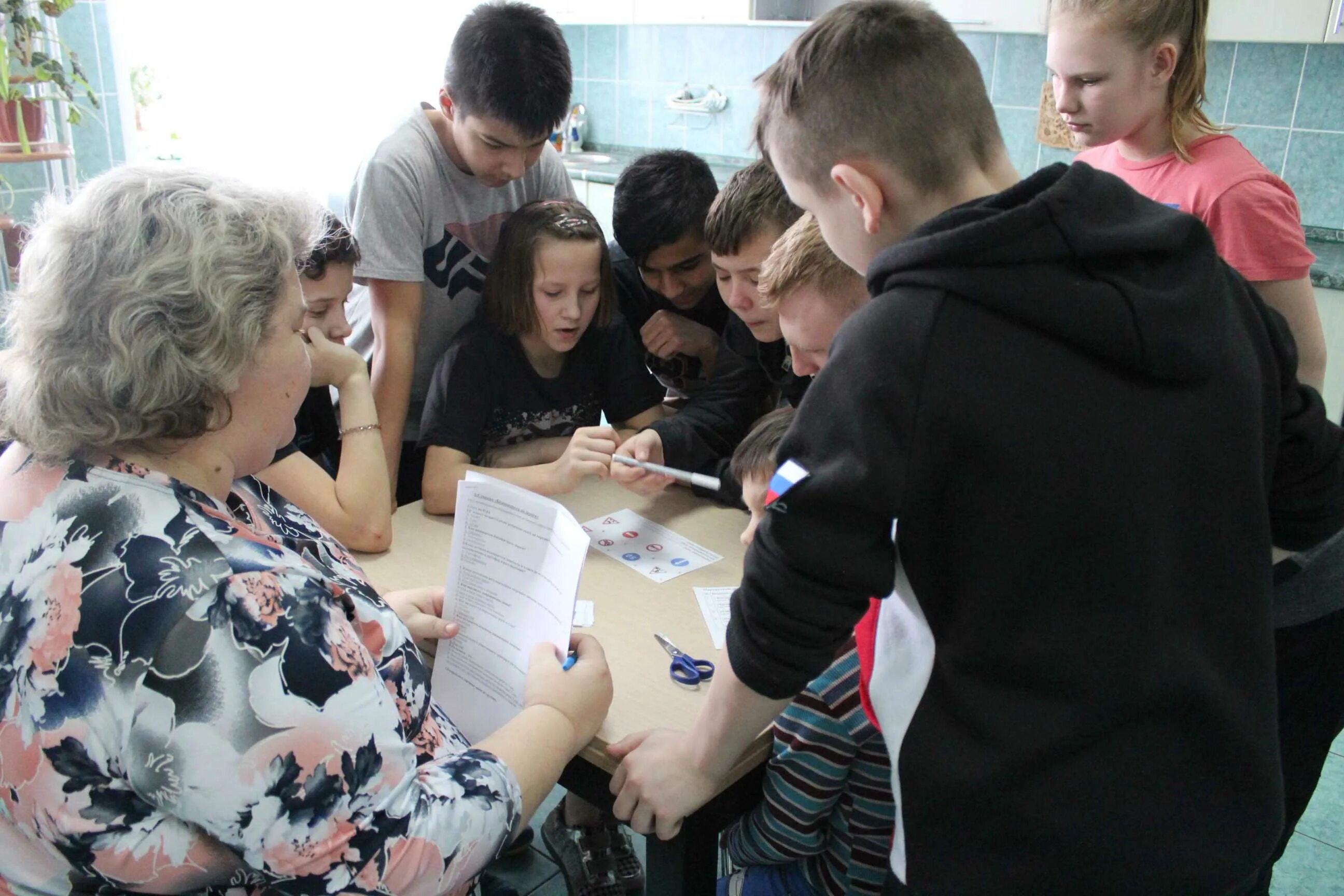 Детский дом школа шуя. Огкоу шуйская коррекционная школа-интернат сайт. Горшковскую школу номер 1. Игра по станциям в школе. Школа 1 новопокровская краснодарский край.