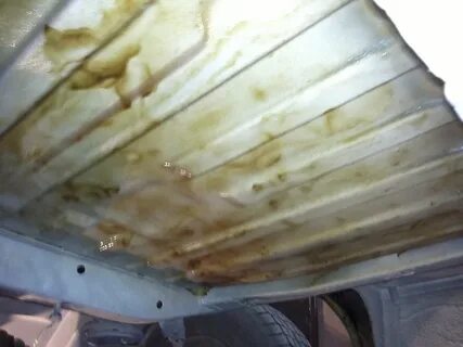 Пушечное сало на днище автомобиля